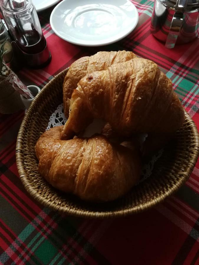 Pensio Can Fabrellas 산 안토니 드 칼론헤 외부 사진